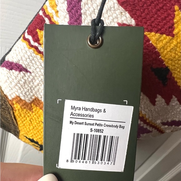 MYRA Crossbody Bag Purse Aztec Brown Yellow Red Reversible - Picture 8 of 11